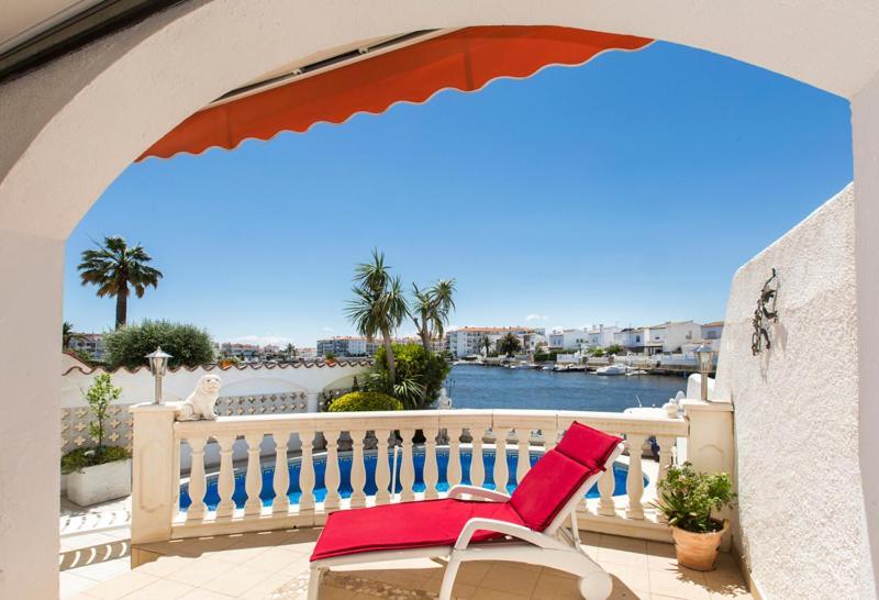 2009 Casa San Maurici Con Piscina By Homeselectspain Empuriabrava Ngoại thất bức ảnh