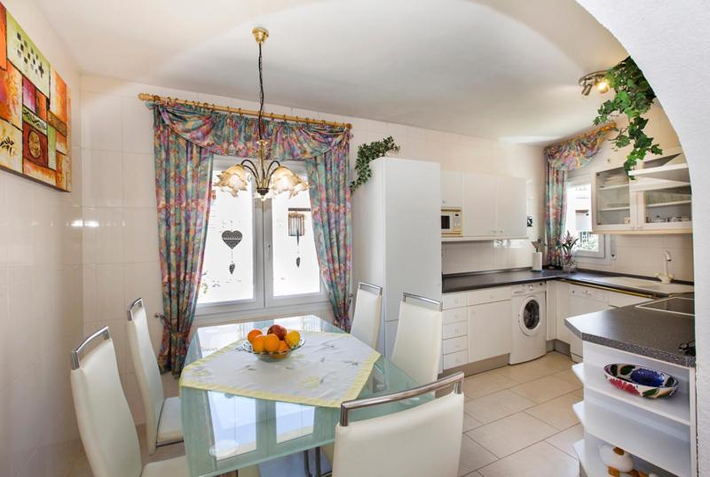2009 Casa San Maurici Con Piscina By Homeselectspain Empuriabrava Ngoại thất bức ảnh
